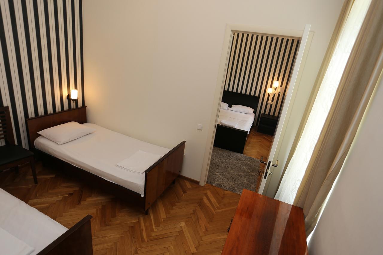 Guest House Pirosmani 60 Sighnaghi Eksteriør bilde